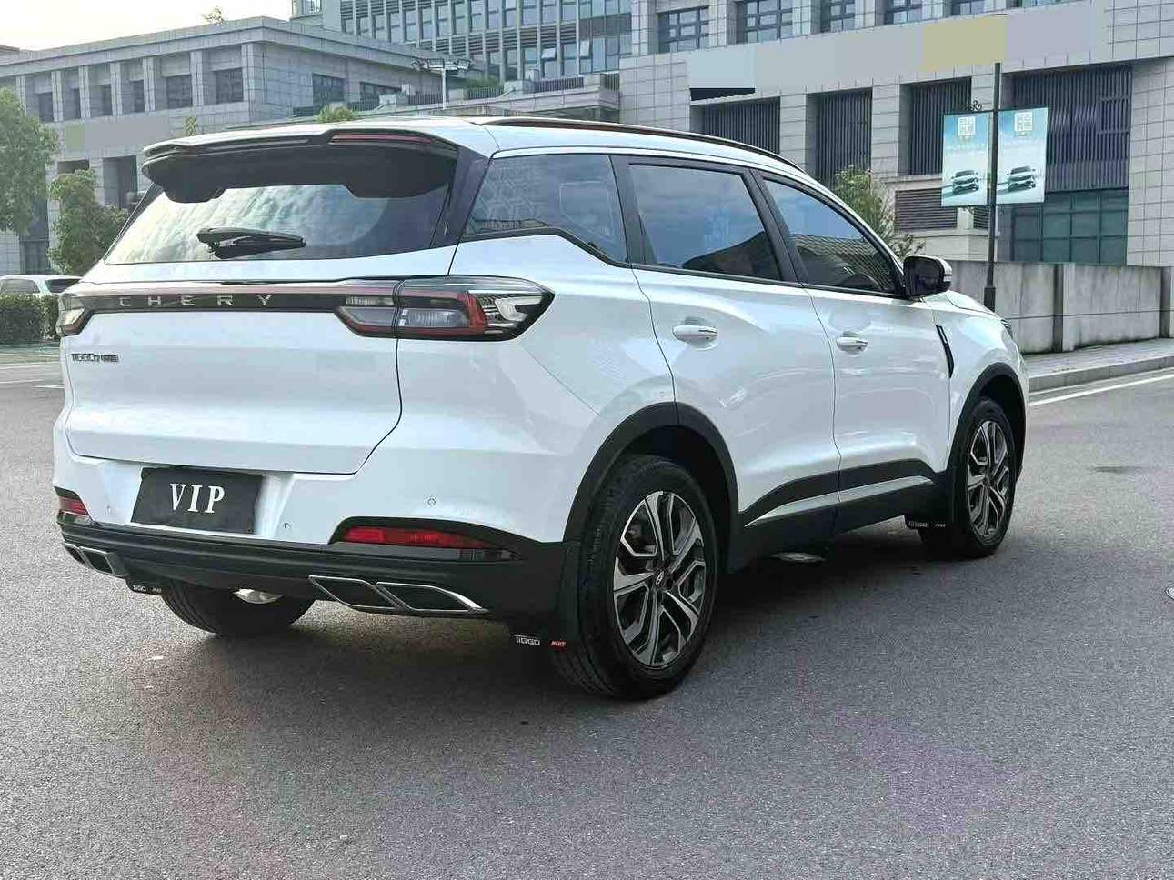 Chery Tiggo 7 PLUS 2023 Champion 1.5TGDI DCT Luxury