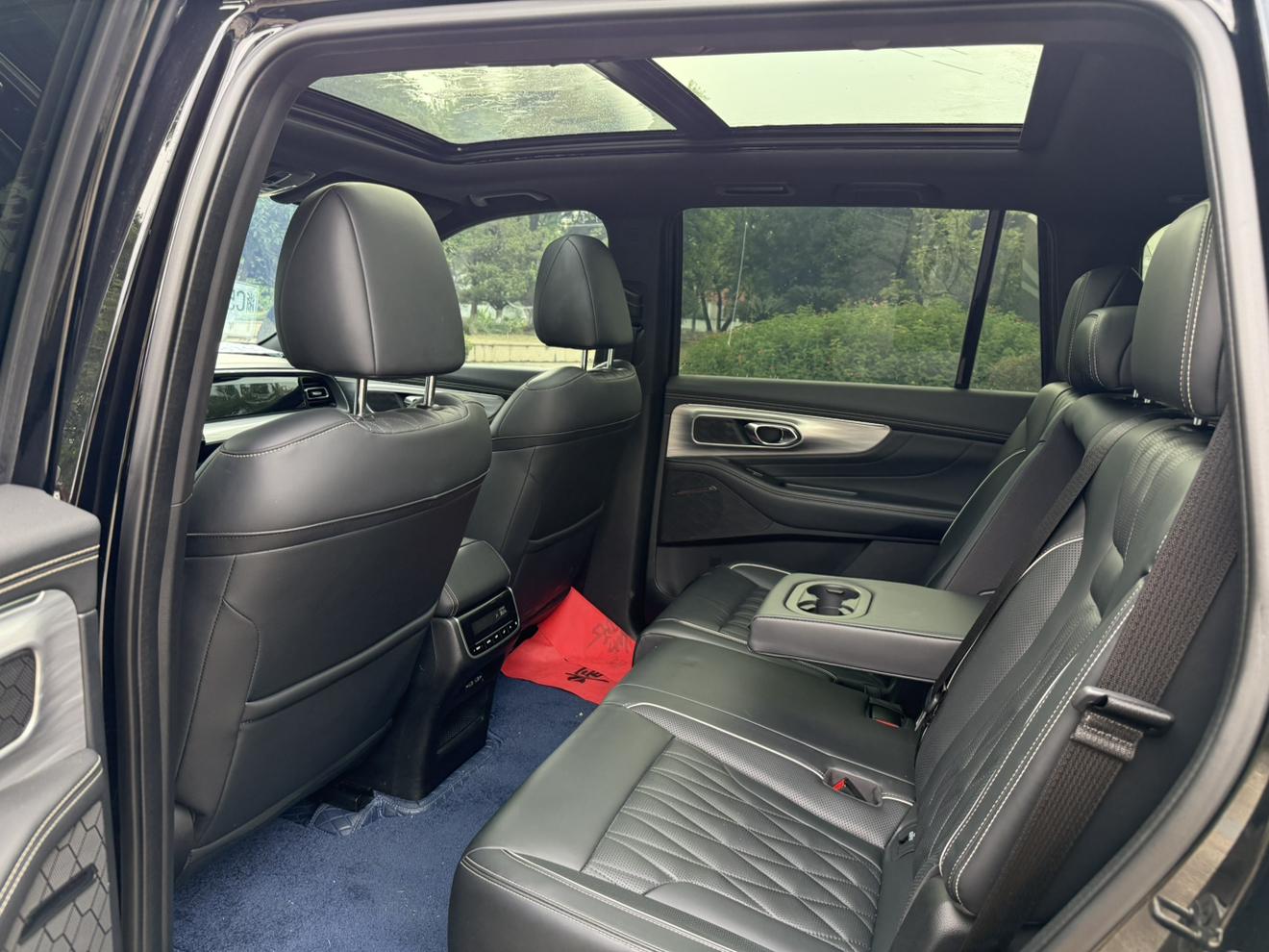 GAC Trumpchi Trumpchi GS8 2022 Series 2.0TGDI 2WD Luxury Connected 7 seat