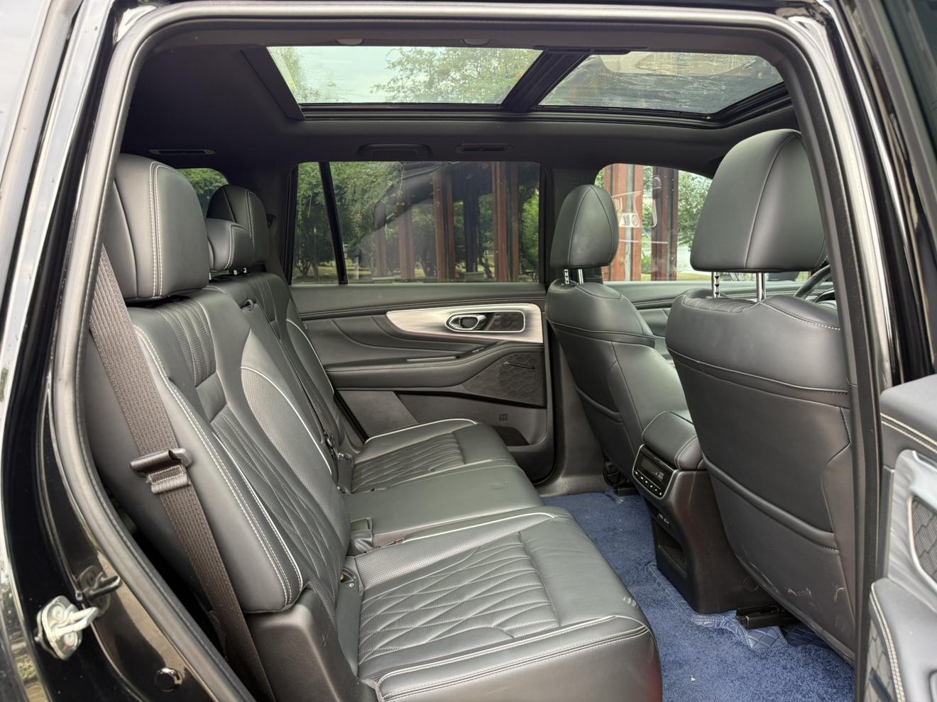 GAC Trumpchi Trumpchi GS8 2022 Series 2.0TGDI 2WD Luxury Connected 7 seat