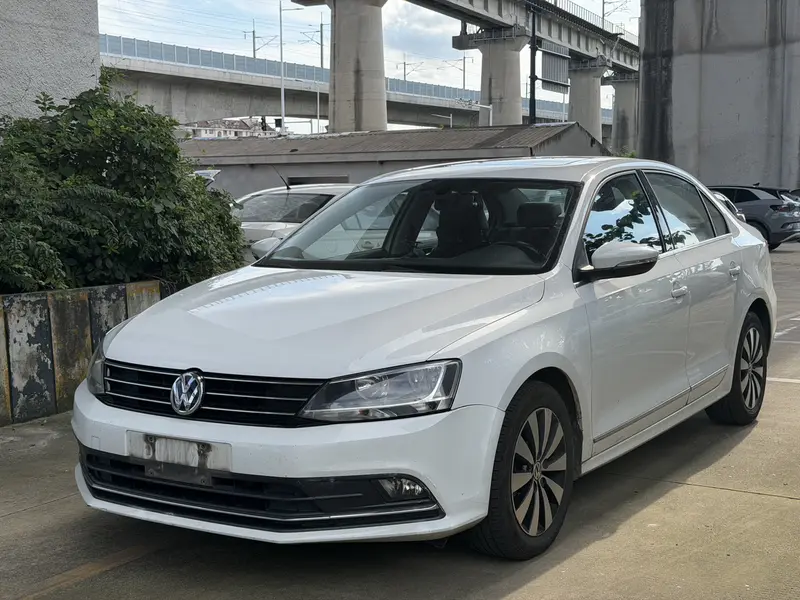 Sagitar 2018 180TSI DSG Premium Edition