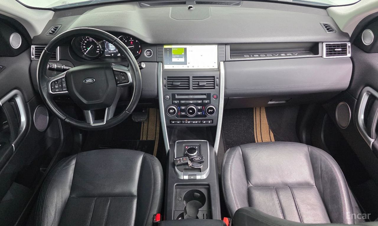 Land Rover Discovery Sports 2.0 TD4 SE (150 horsepower) 2017