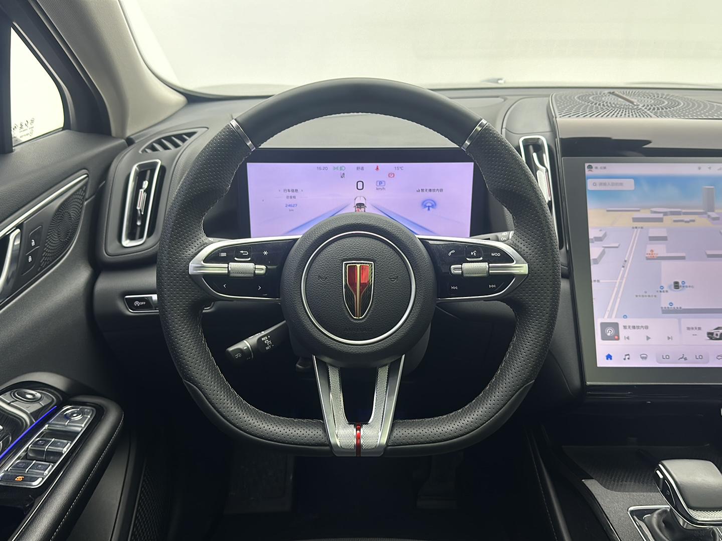 Hongqi HS3 2023 1.5T