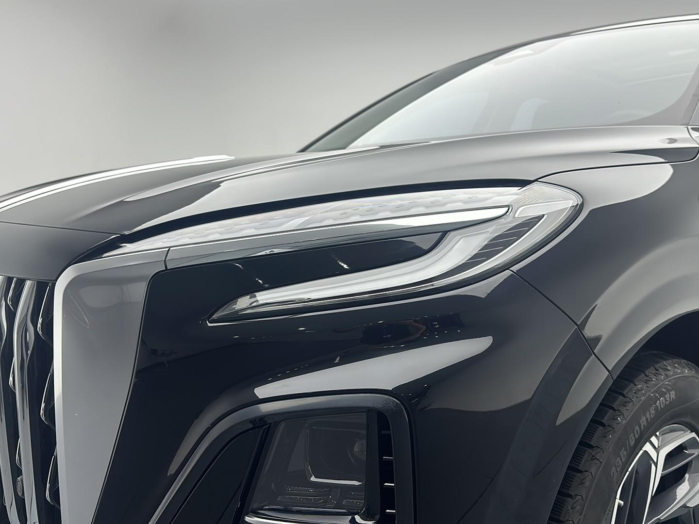 Hongqi HS3 2023 1.5T