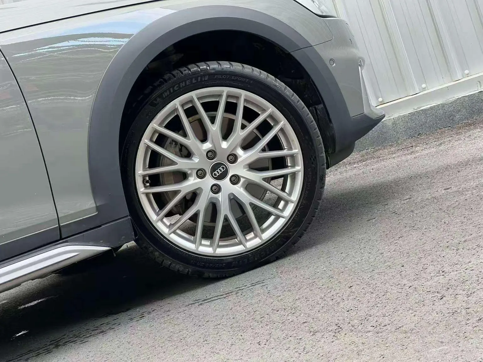 Audi A4( Import ) 2021 allroad quattro