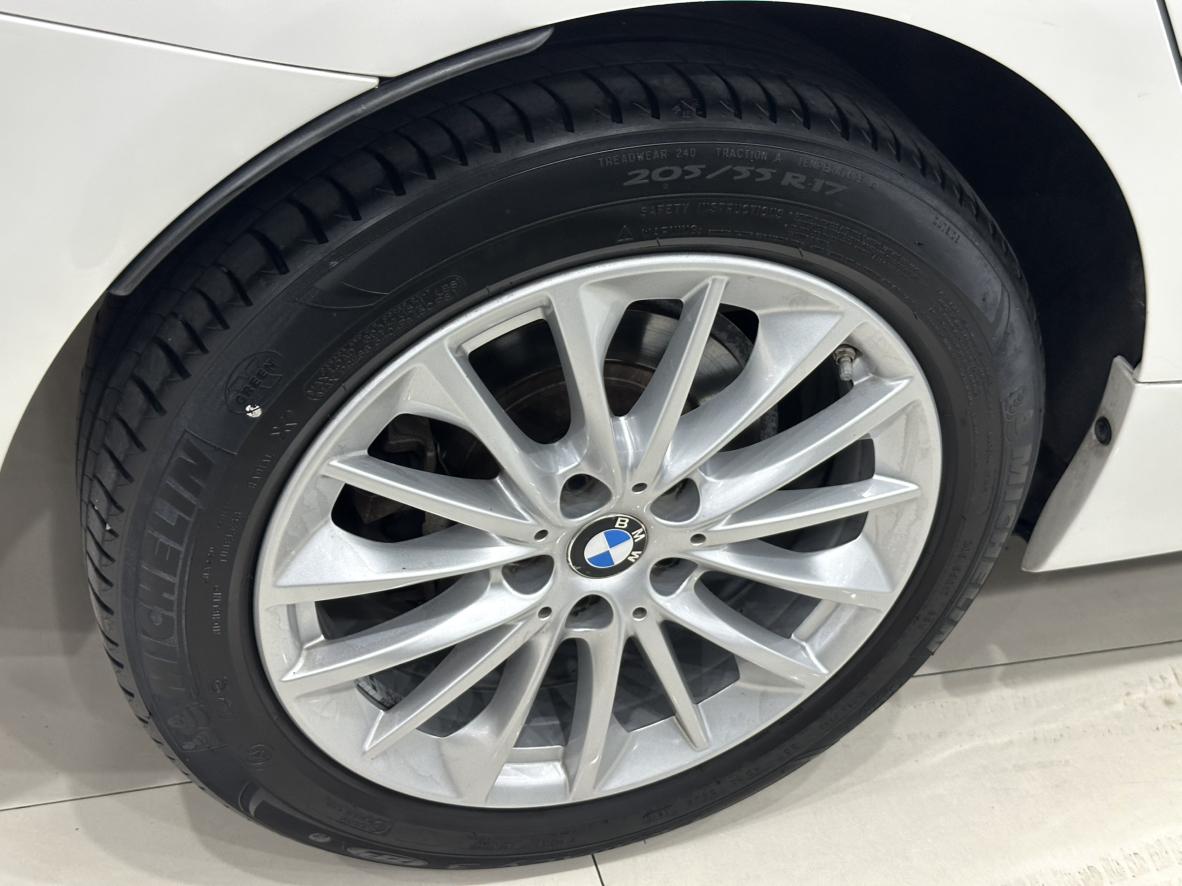 BMW 2 Series Gran Tourer 2019 220i Leading