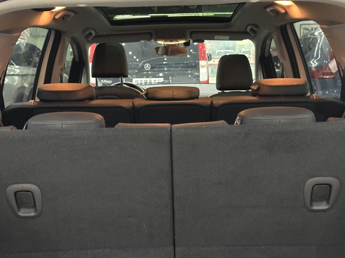 BMW 2 Series Gran Tourer 2019 220i Leading