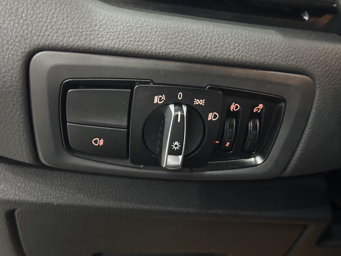 BMW 2 Series Gran Tourer 2019 220i Leading