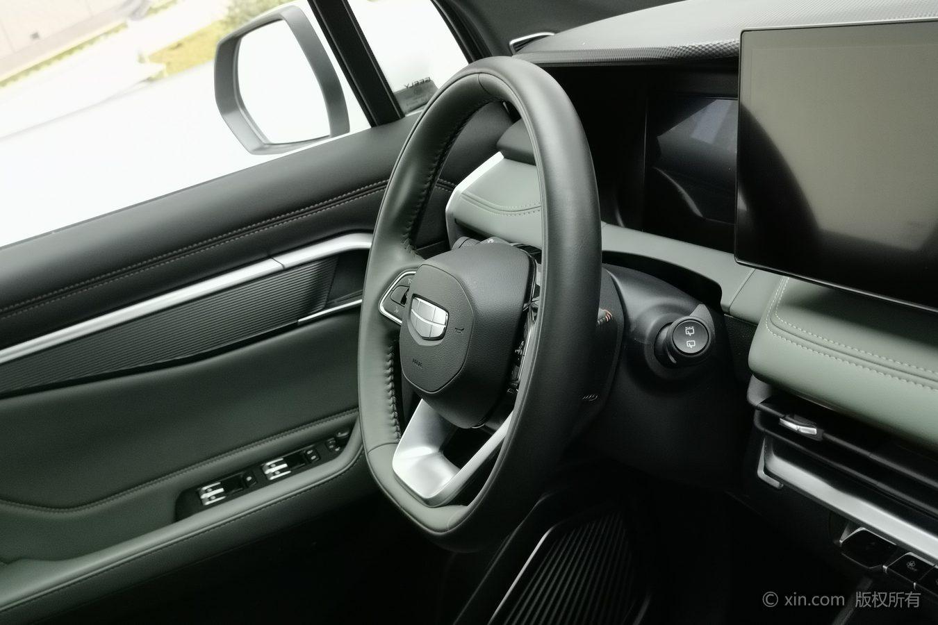 Geely Haoyue L 2023 2.0TD DCT Premium