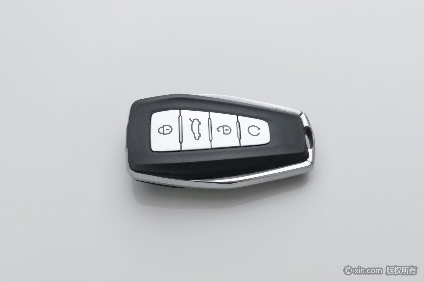 Geely Haoyue L 2023 2.0TD DCT Premium