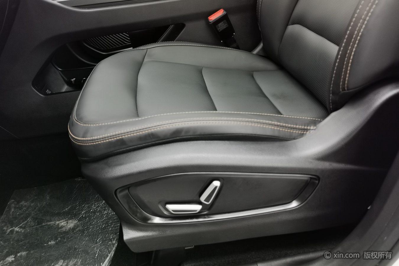 Geely Haoyue L 2023 2.0TD DCT Premium