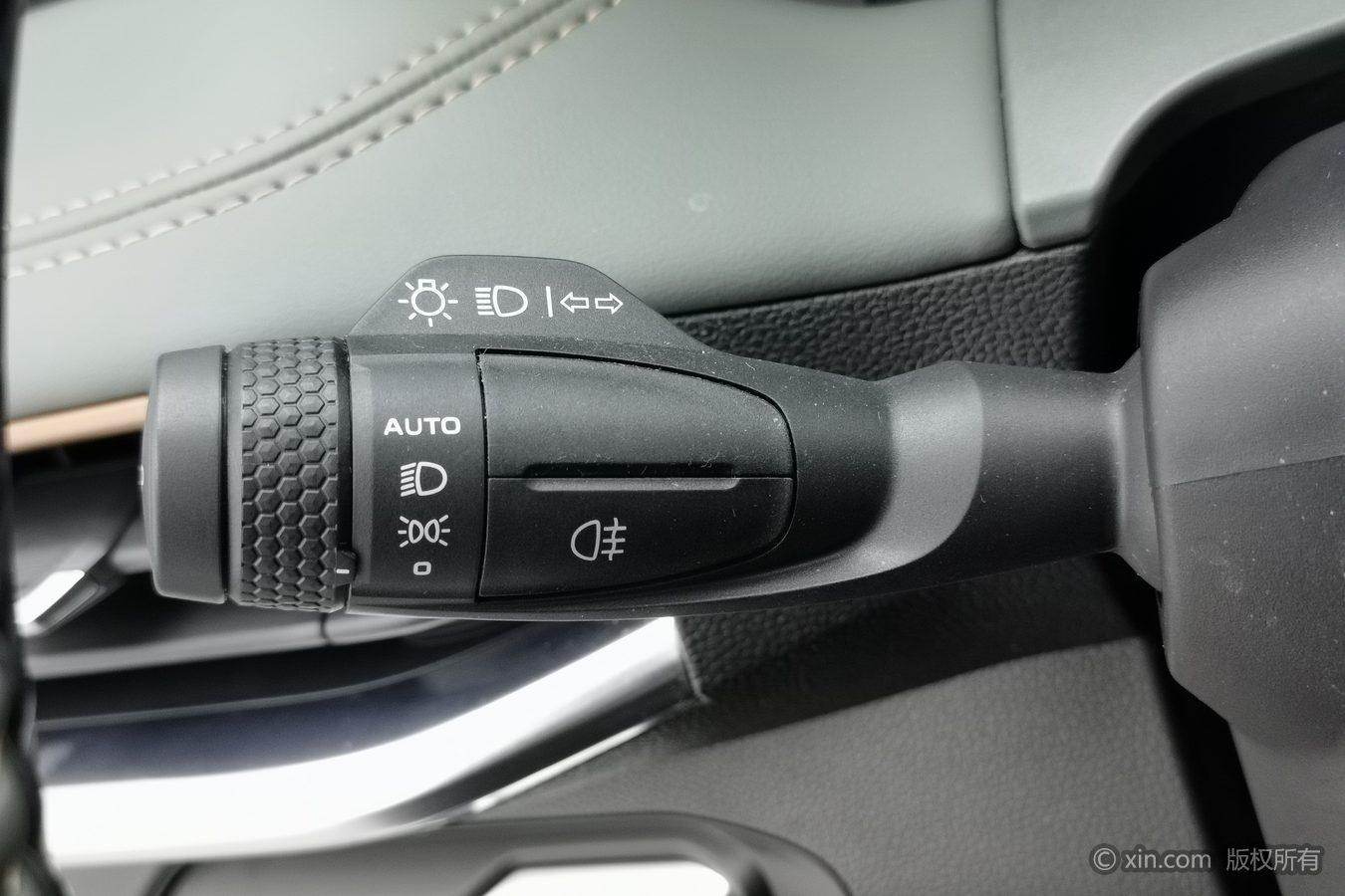 Geely Haoyue L 2023 2.0TD DCT Premium