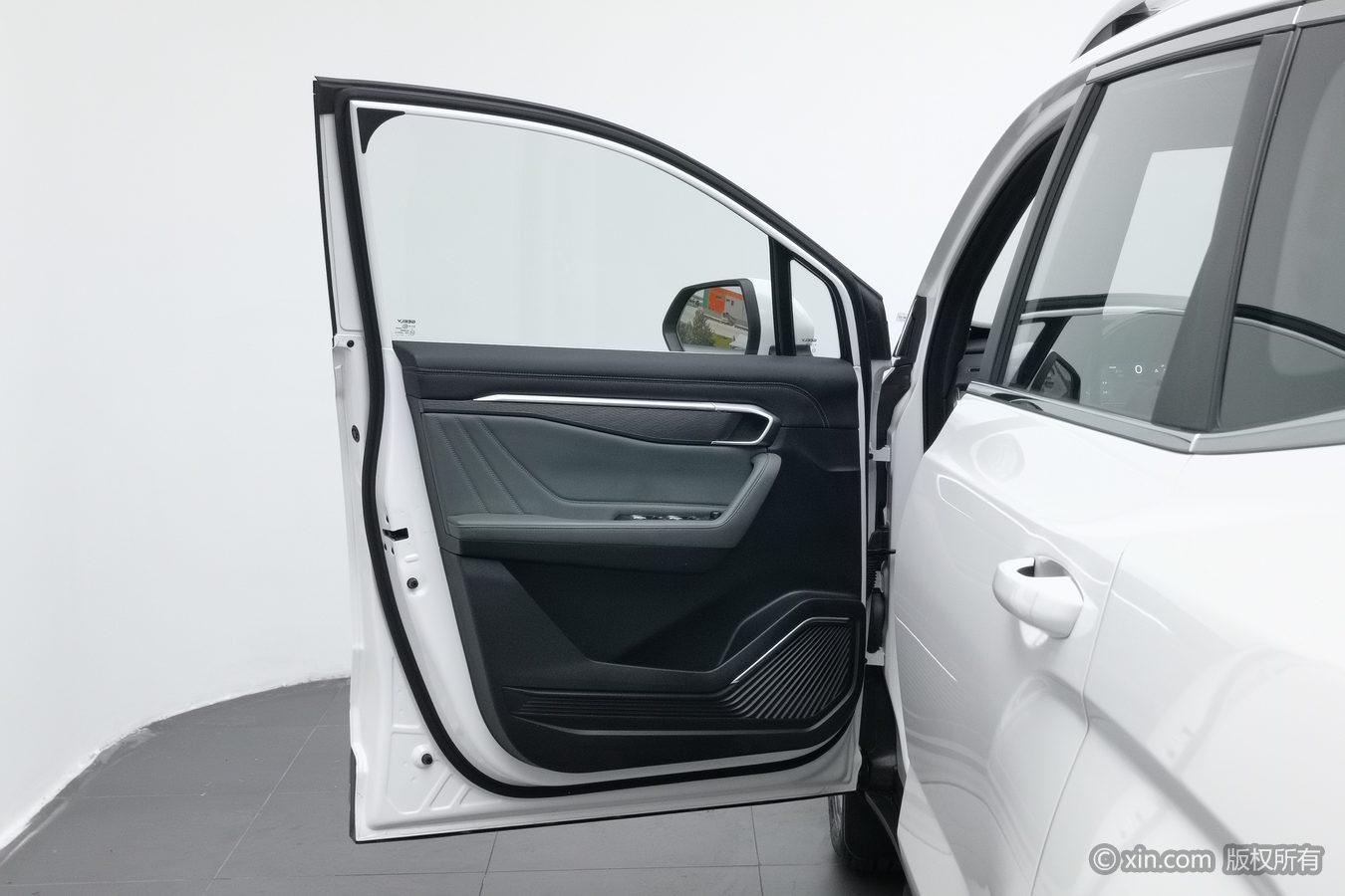 Geely Haoyue L 2023 2.0TD DCT Premium