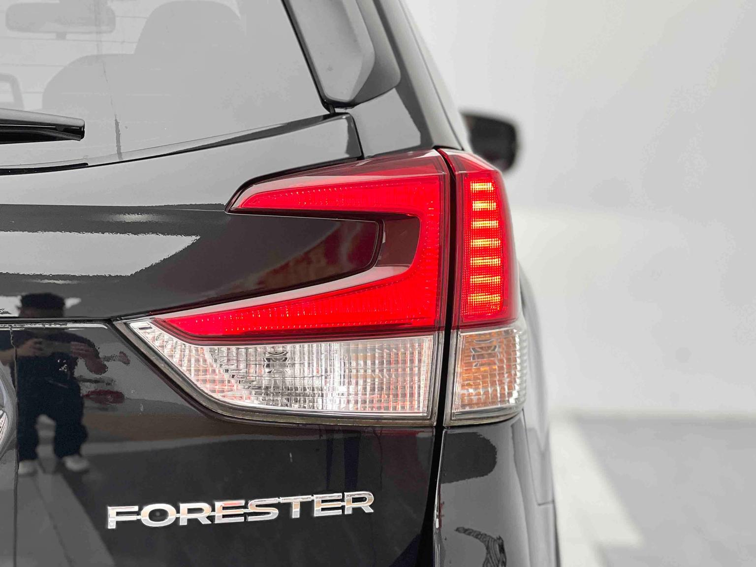 Subaru FORESTER Forester 2019 2.0i Luxury