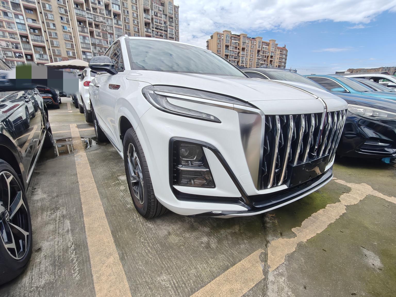 Hongqi HS3 2023 1.5T