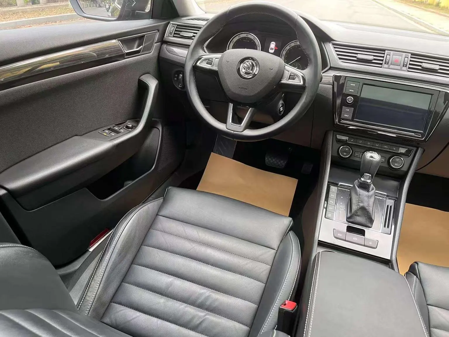 Skoda Superb 2018 TSI330 DSG Luxury China V