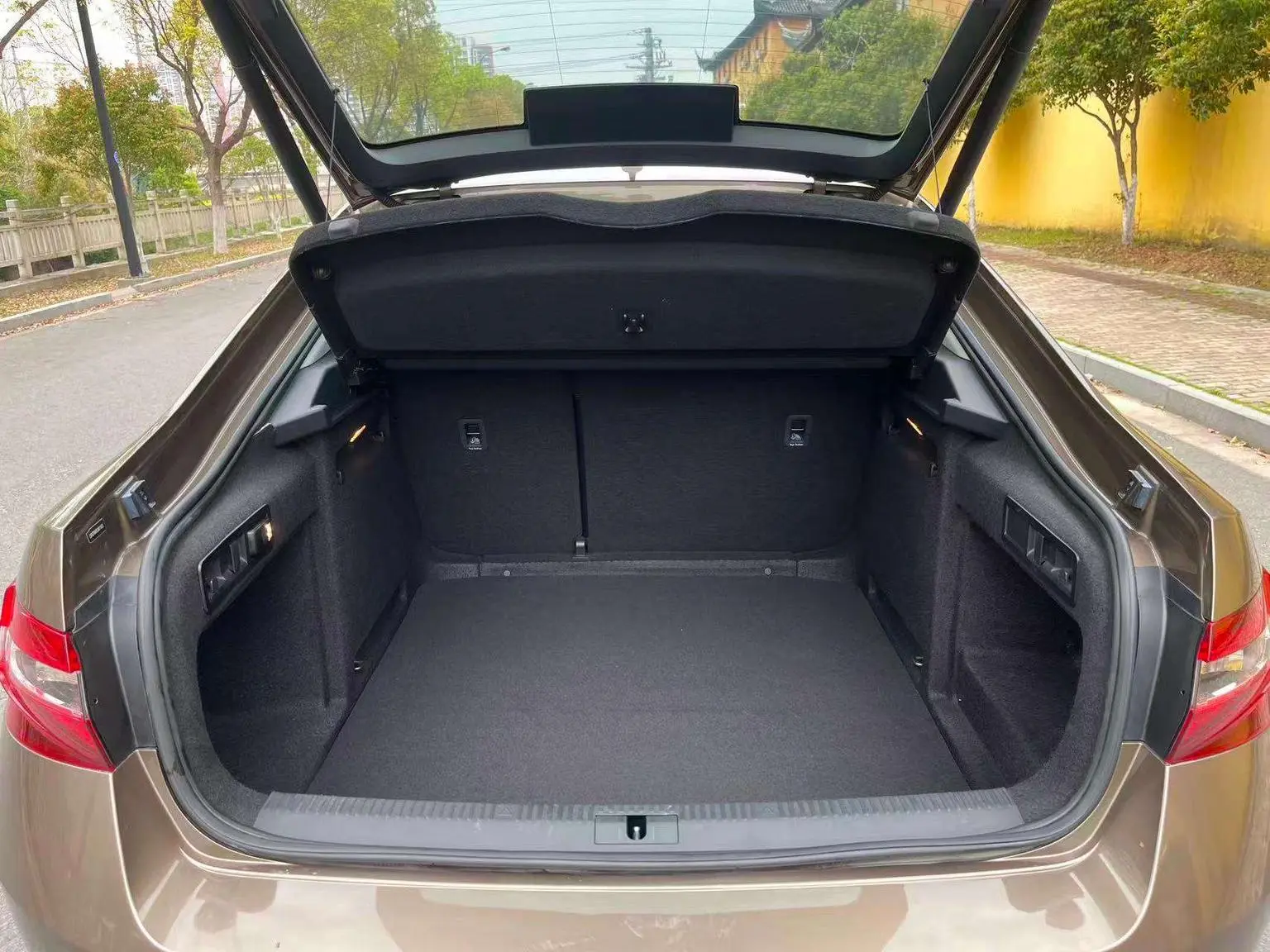 Skoda Superb 2018 TSI330 DSG Luxury China V