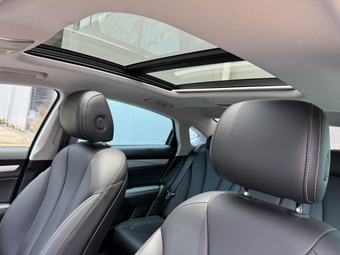 Geely 2021 1.8T Navigator +