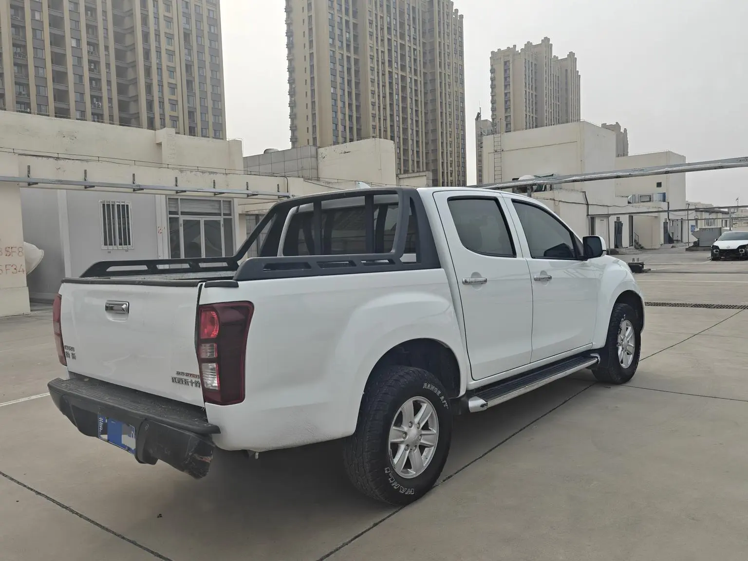 5 2020 2.5T 2WD Auto Navigator China VI JE4D25Q6A