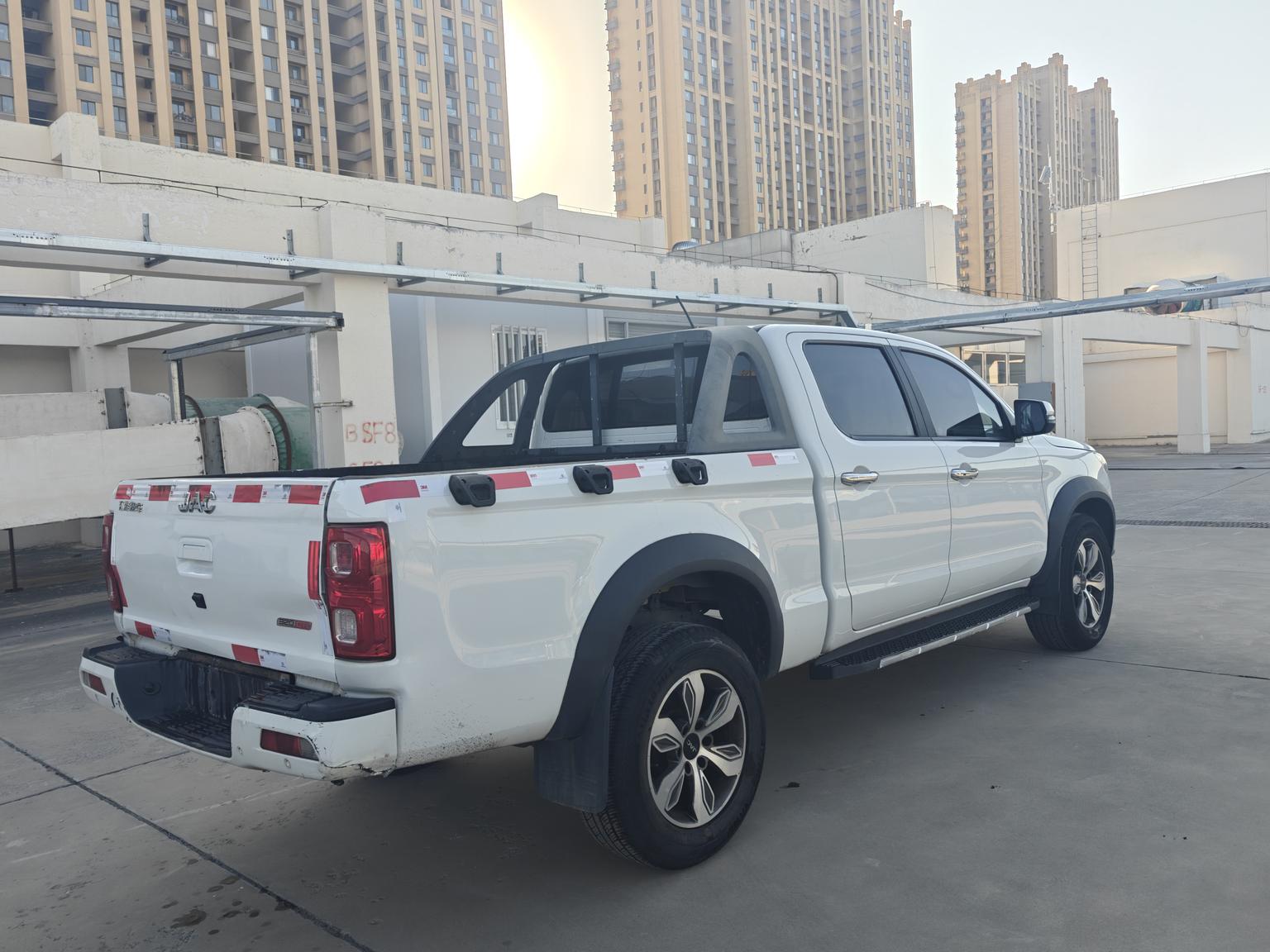 T8 2018 2.0T 2WD Premium Da HFC4DB2-1D1