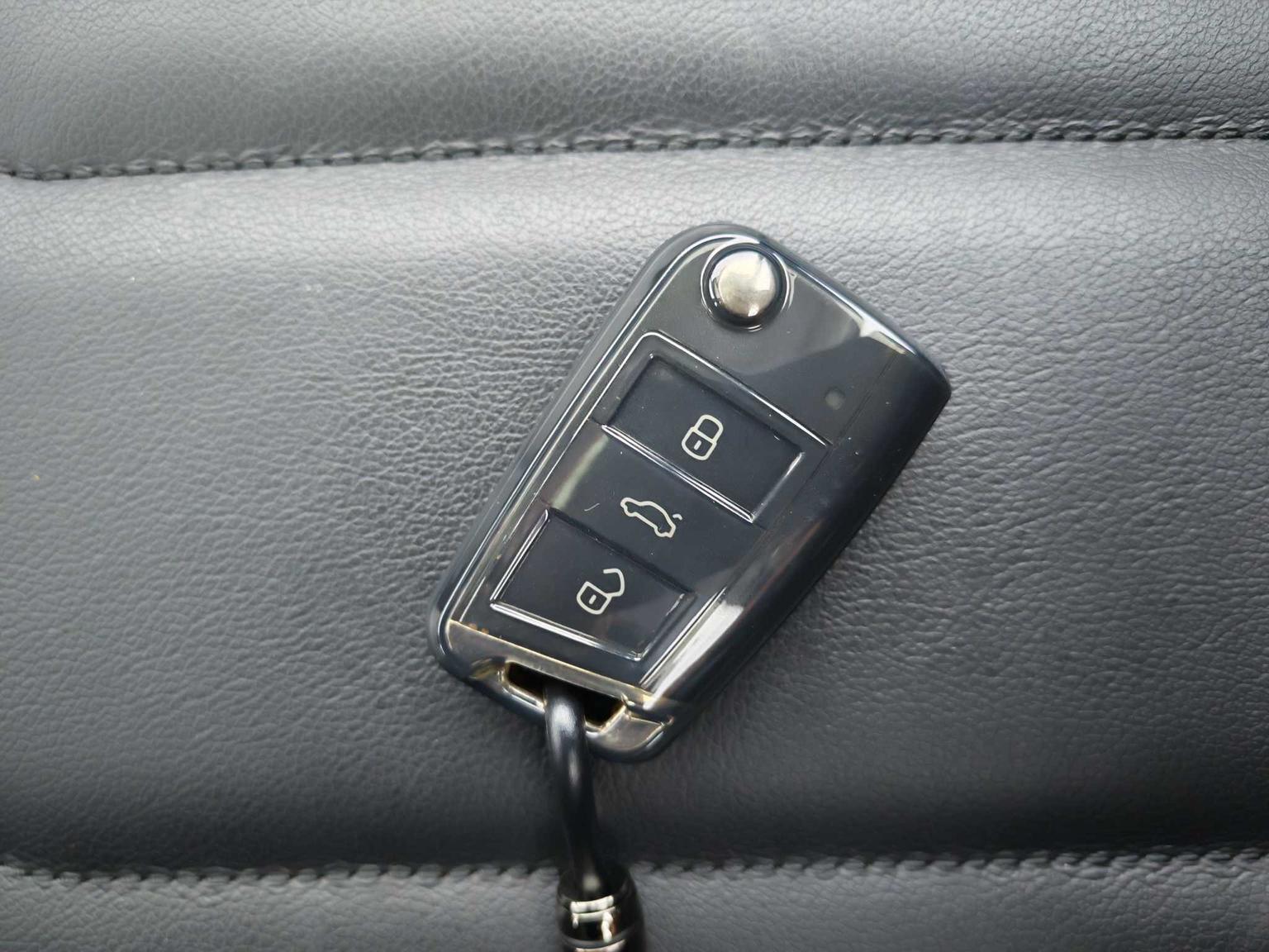 Volkswagen Tayron 2021 280TSI 2WD Luxury Connected