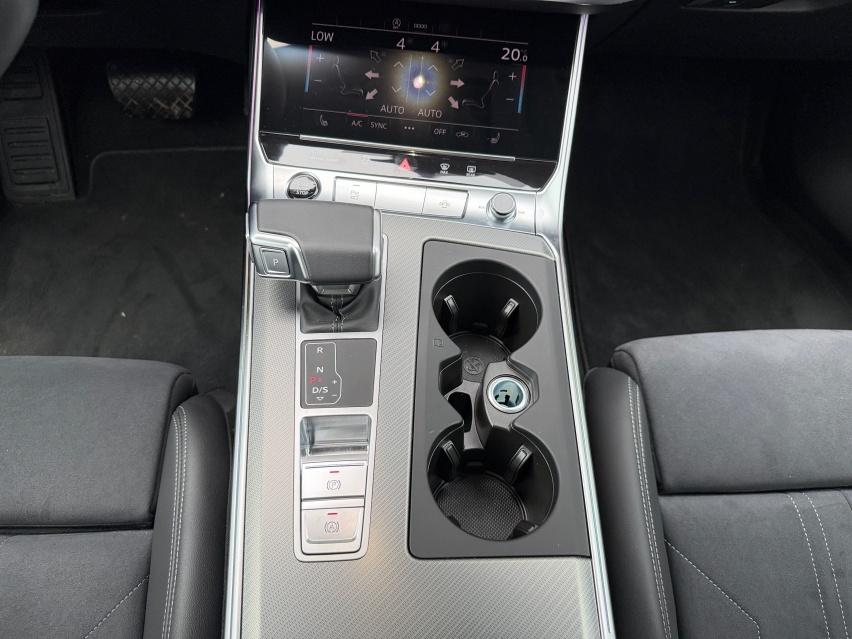 Audi A6( Import ) 2024 Avant quattro 45 TFSI Select Dynamic