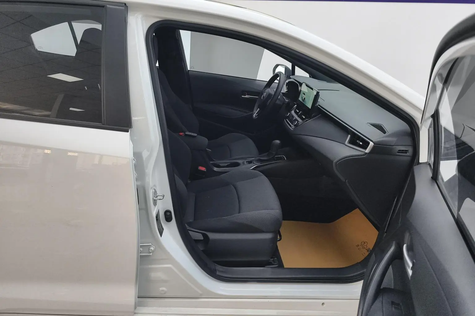 Toyota Levin 2024 185T Luxury