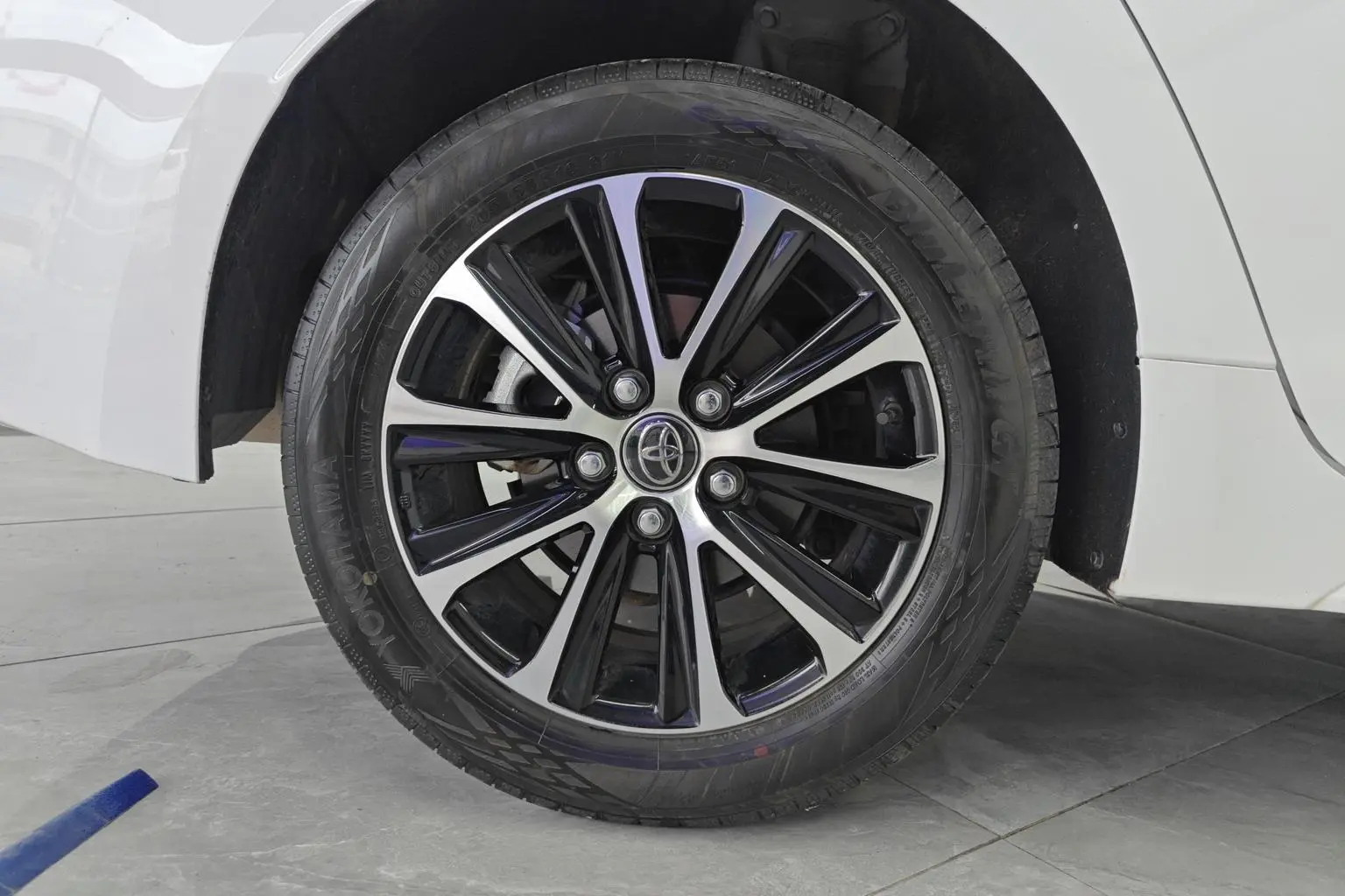 Toyota Levin 2024 185T Luxury