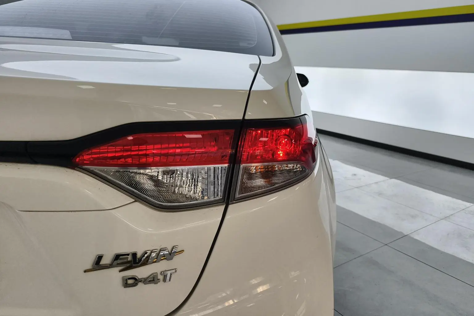 Toyota Levin 2024 185T Luxury