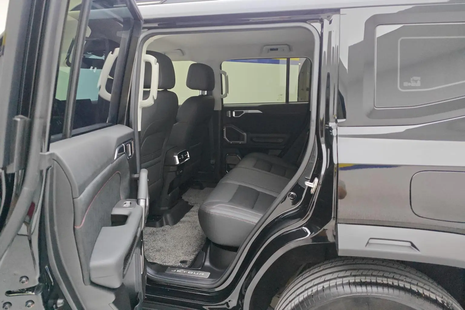 Jetour 2023 2.0TD 4WD