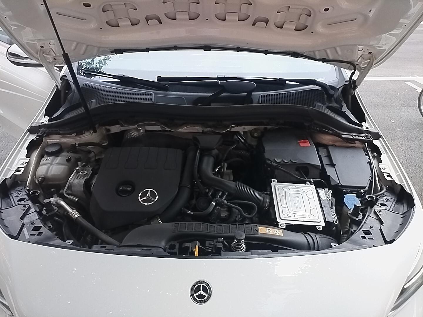 Mercedes-Benz B Class 2020 B 200 Fashion