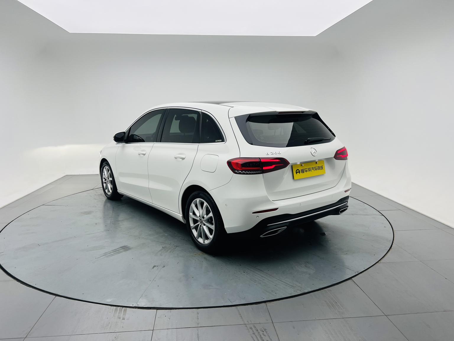 Mercedes-Benz B Class 2021 B 200 Fashion