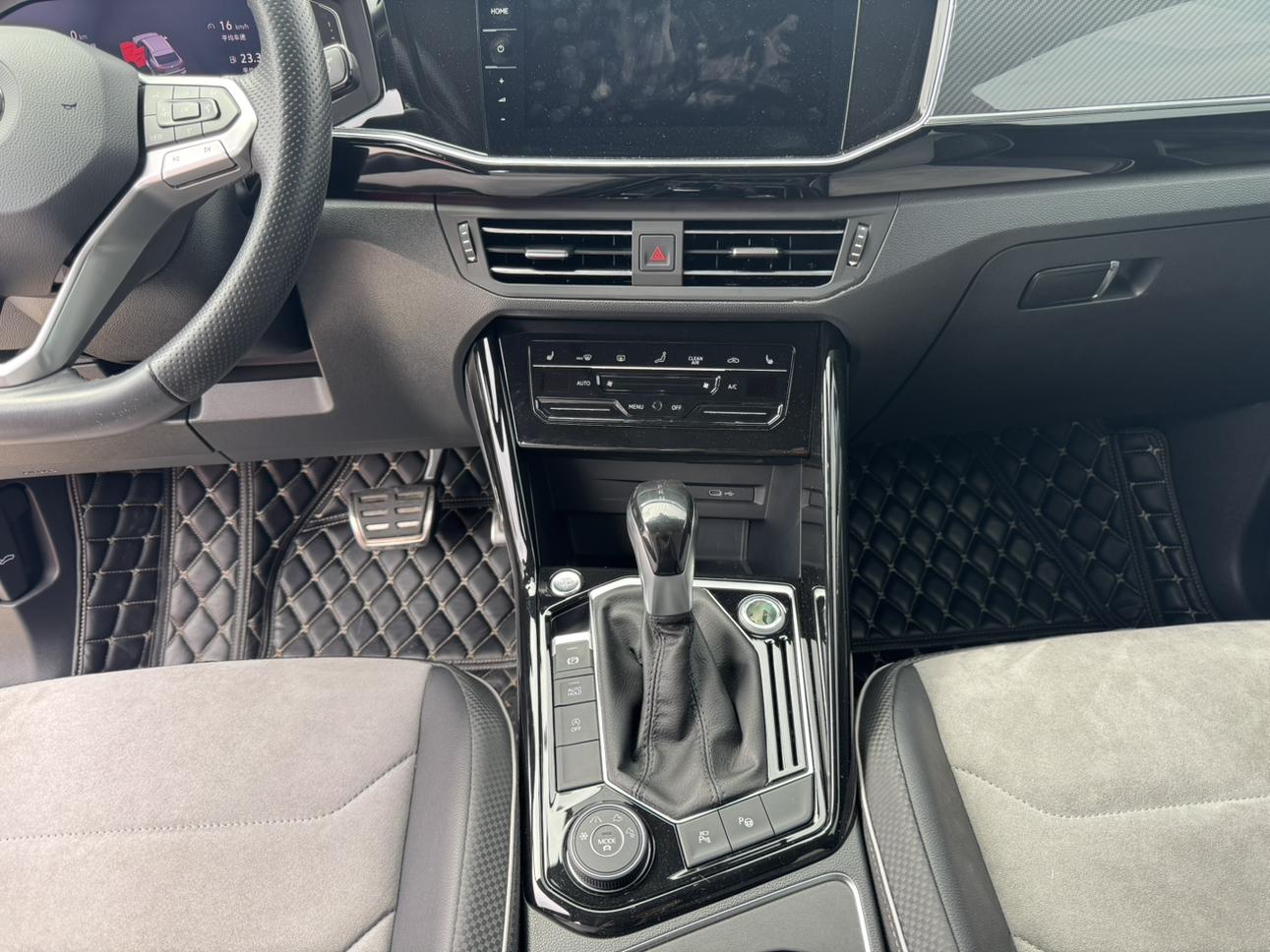 Volkswagen Tayron X 2020 380TSI 4WD Smart Connected