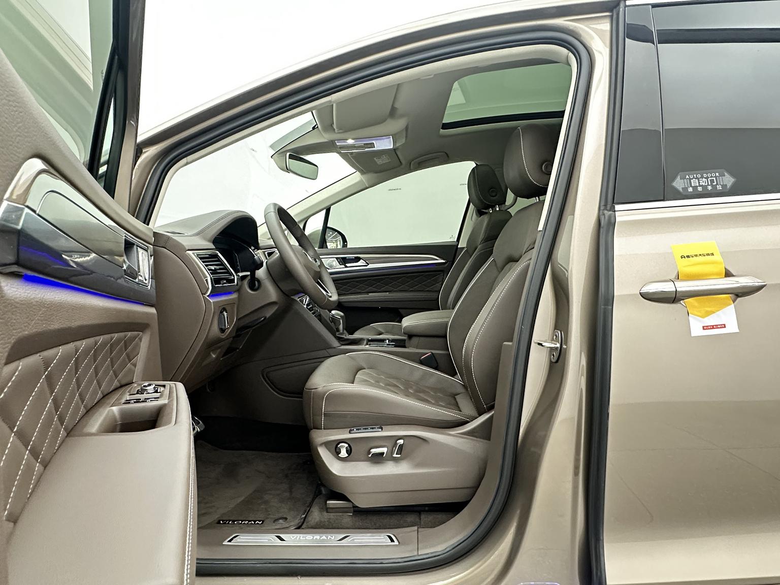 Volkswagen Viloran 2020 380TSI Flagship