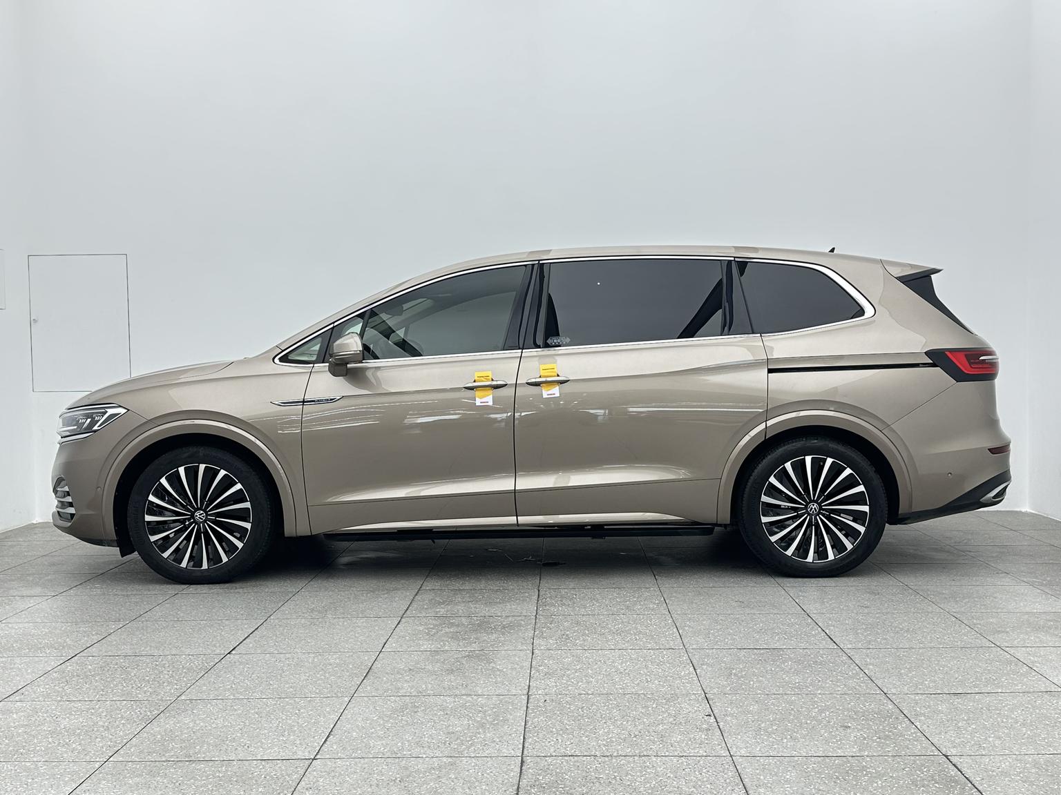 Volkswagen Viloran 2020 380TSI Flagship