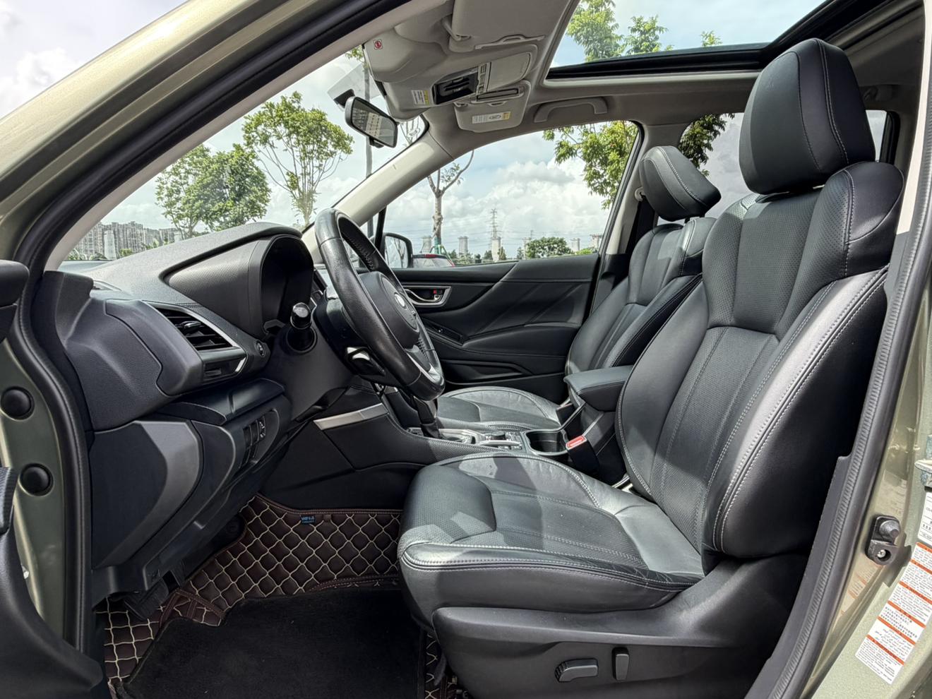 Subaru FORESTER Forester 2019 2.0i Luxury EyeSight