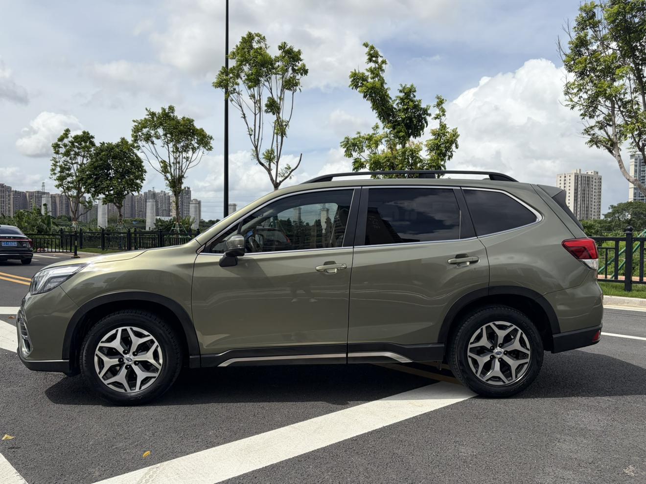 Subaru FORESTER Forester 2019 2.0i Luxury EyeSight