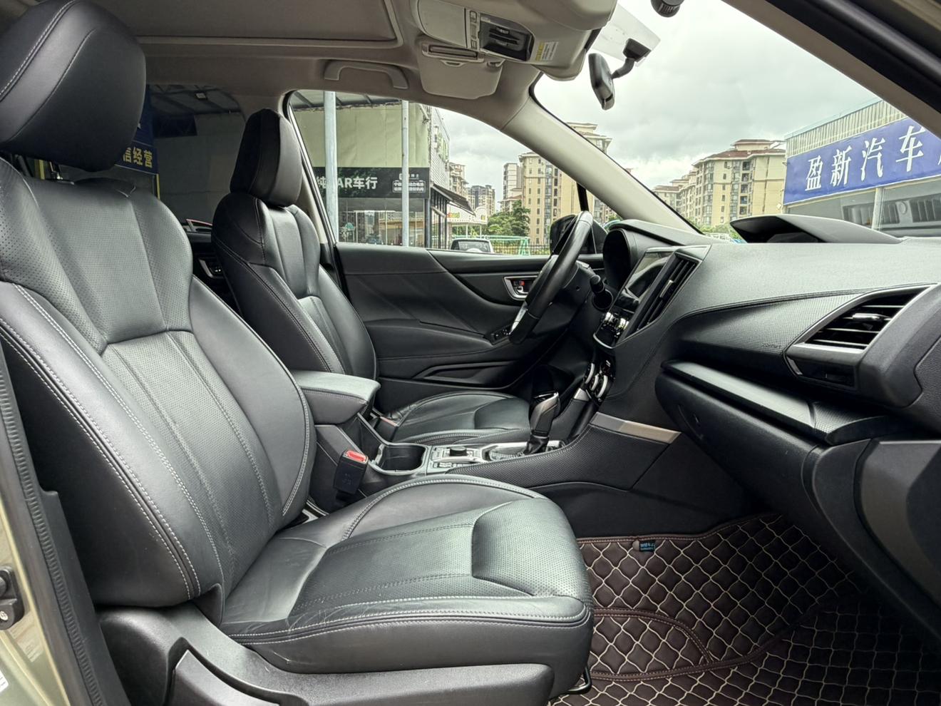 Subaru FORESTER Forester 2019 2.0i Luxury EyeSight