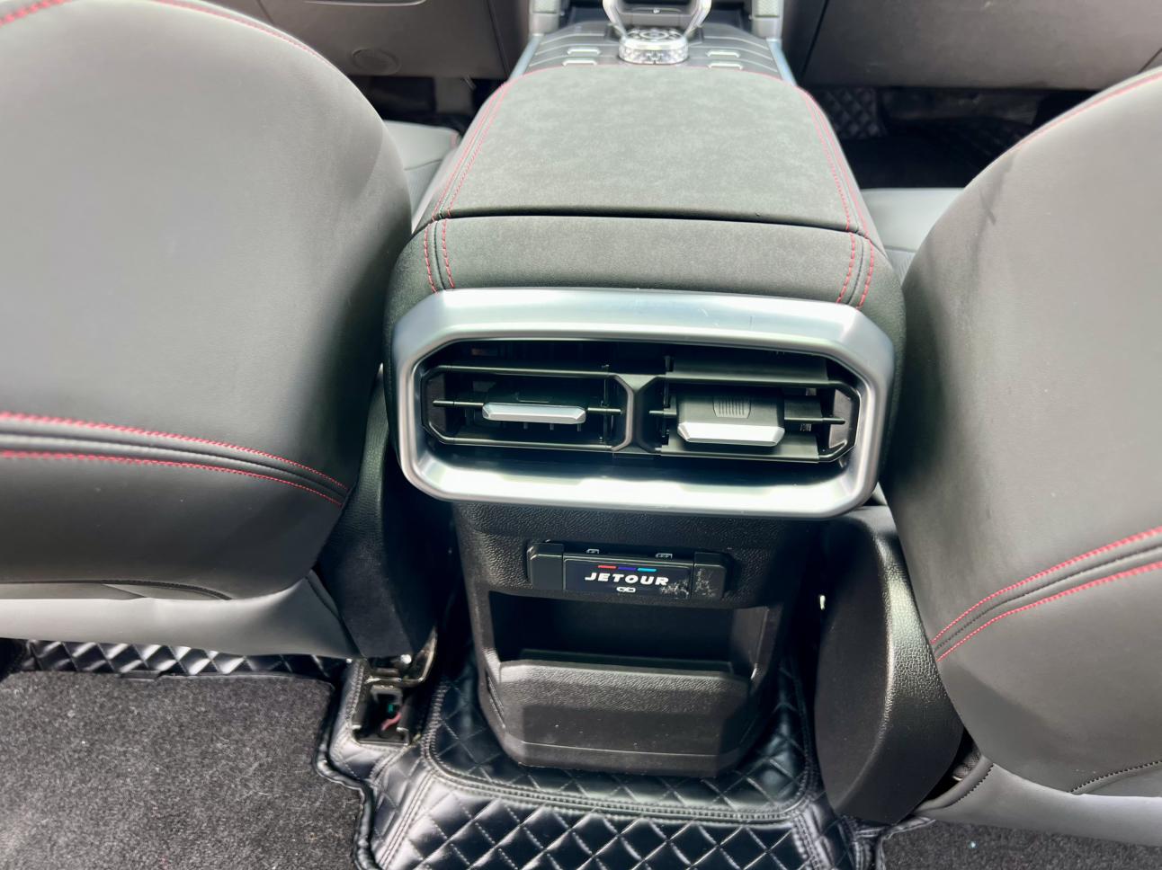 Jetour 2023 2.0TD 4WD PRO+