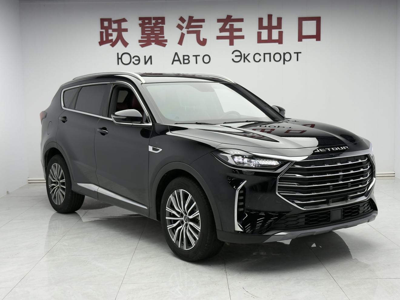 Jetour X70 PLUS 2023 1.5T DCTPRO 5 seat