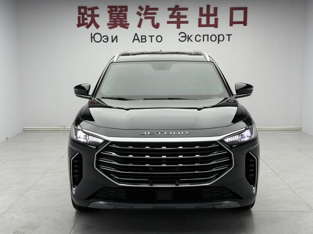 Jetour X70 PLUS 2023 1.5T DCTPRO 5 seat