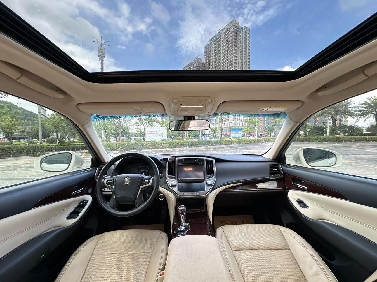 Toyota Crown 2018 2.0T Fashion