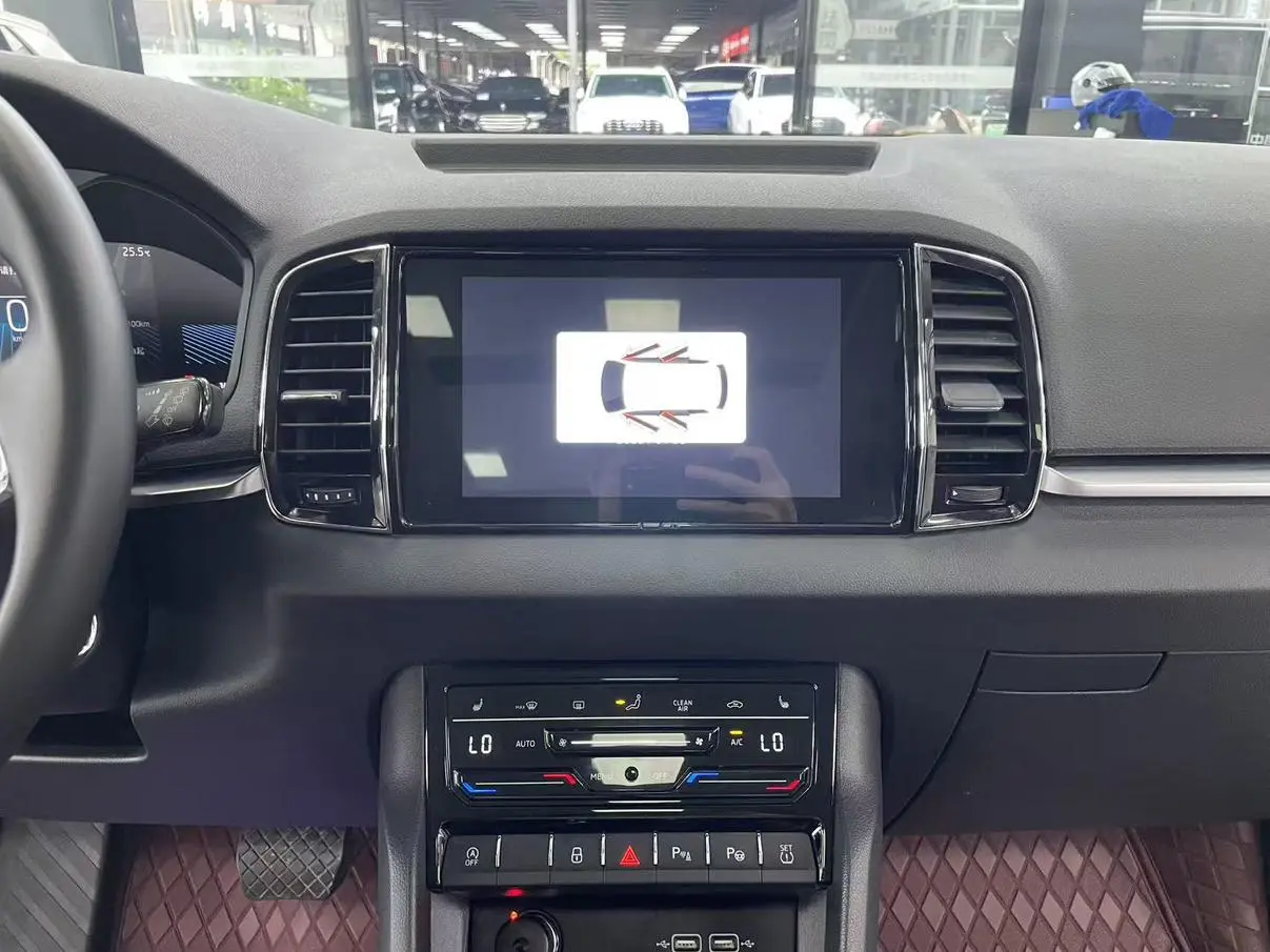 Skoda 2023 TSI280 Premium Plus