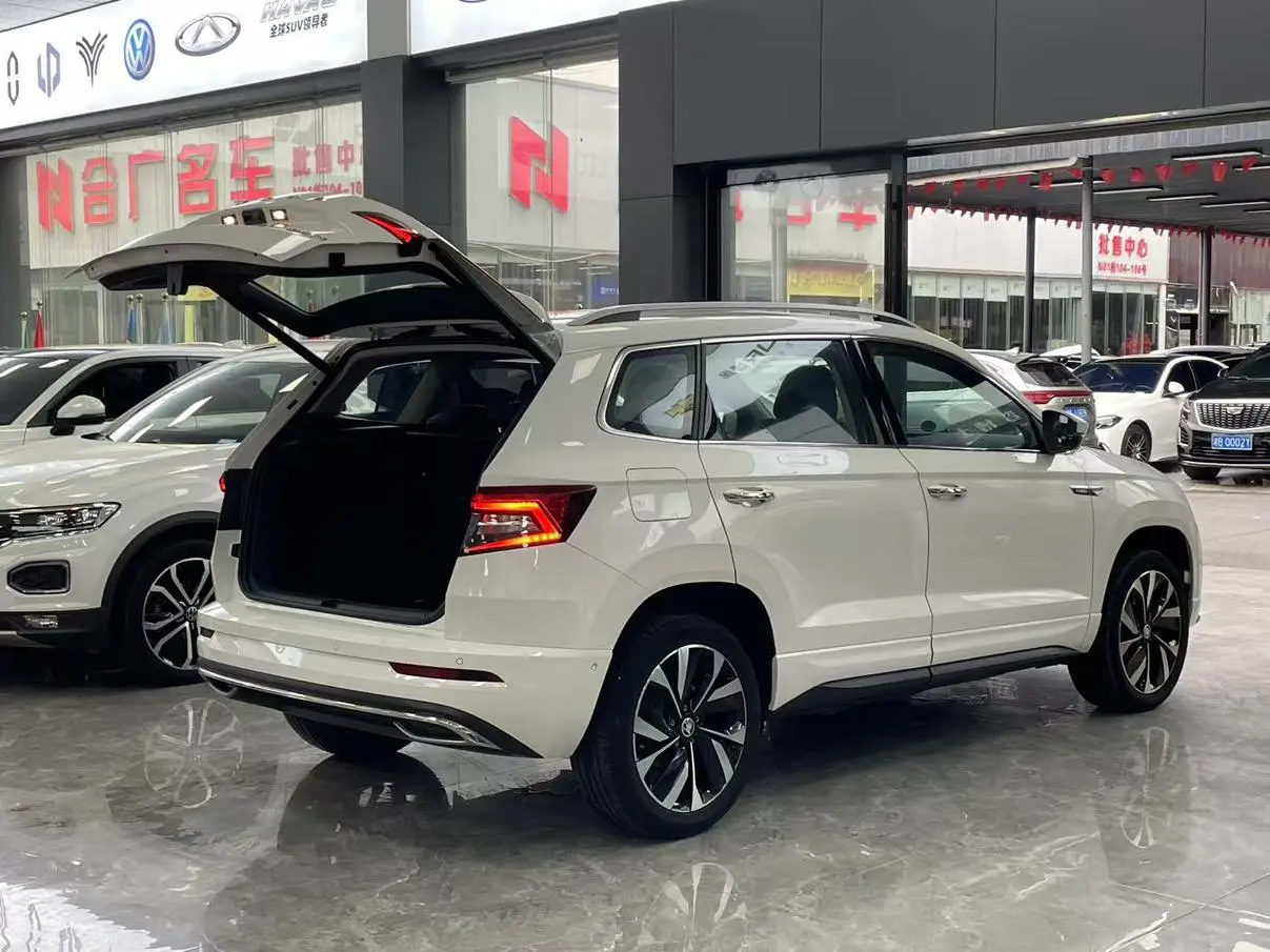 Skoda 2023 TSI280 Premium Plus