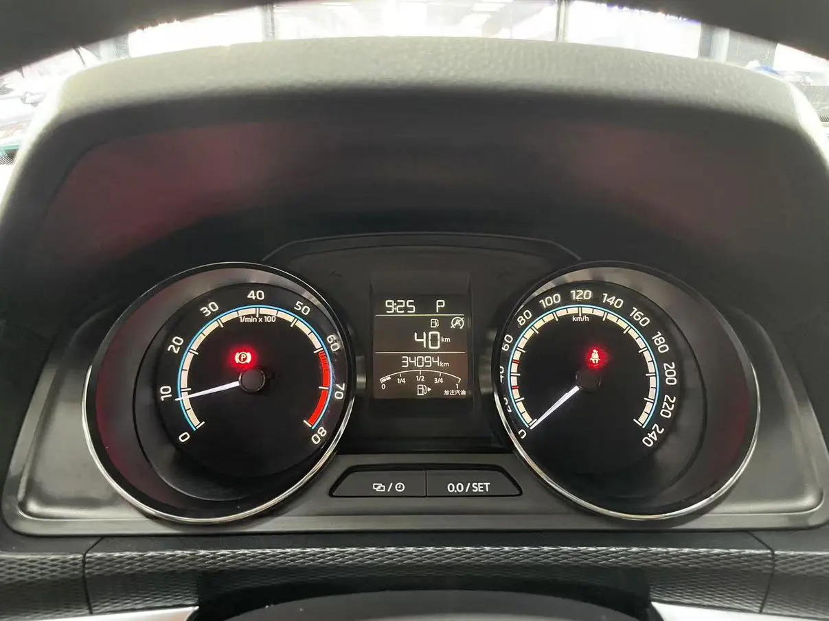 Skoda 2023 Facelift 1.5L Auto