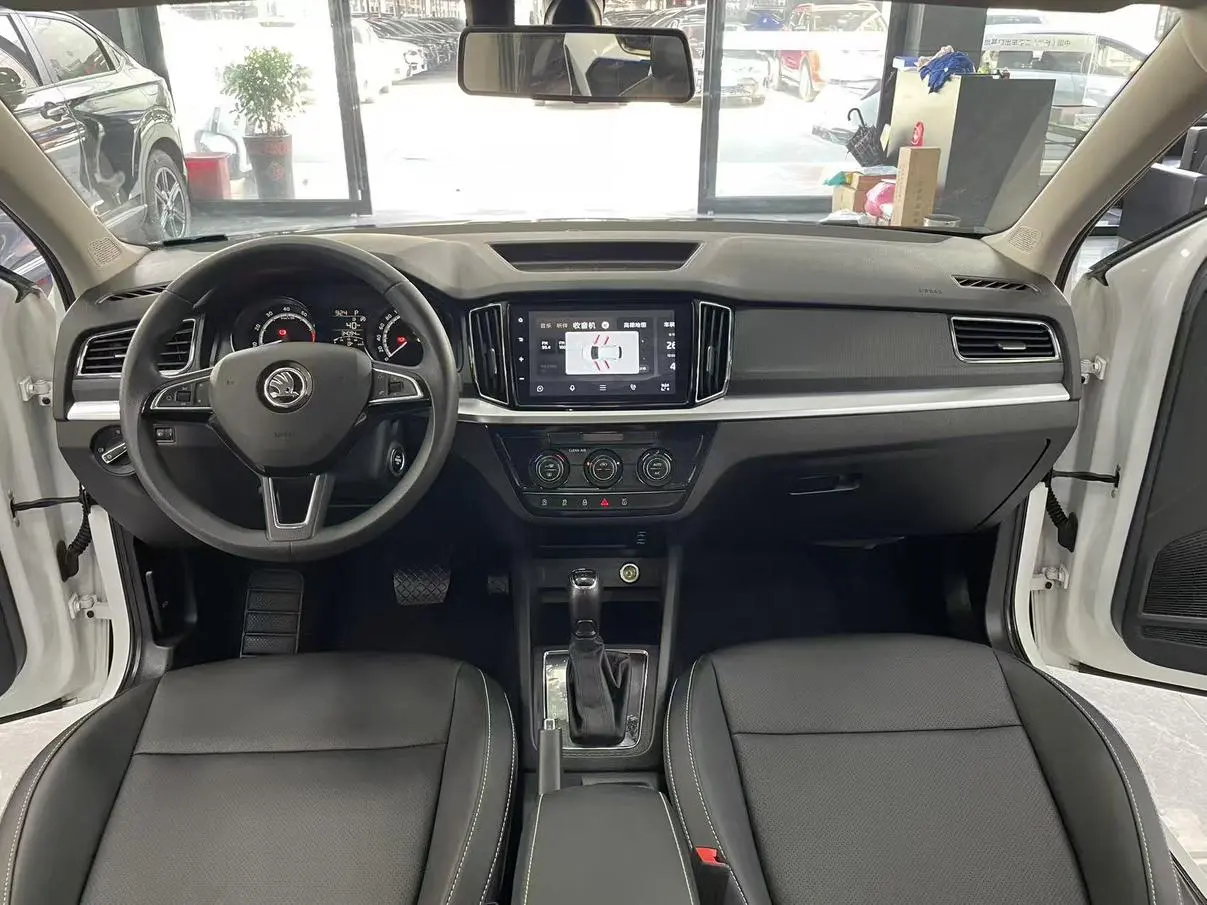 Skoda 2023 Facelift 1.5L Auto