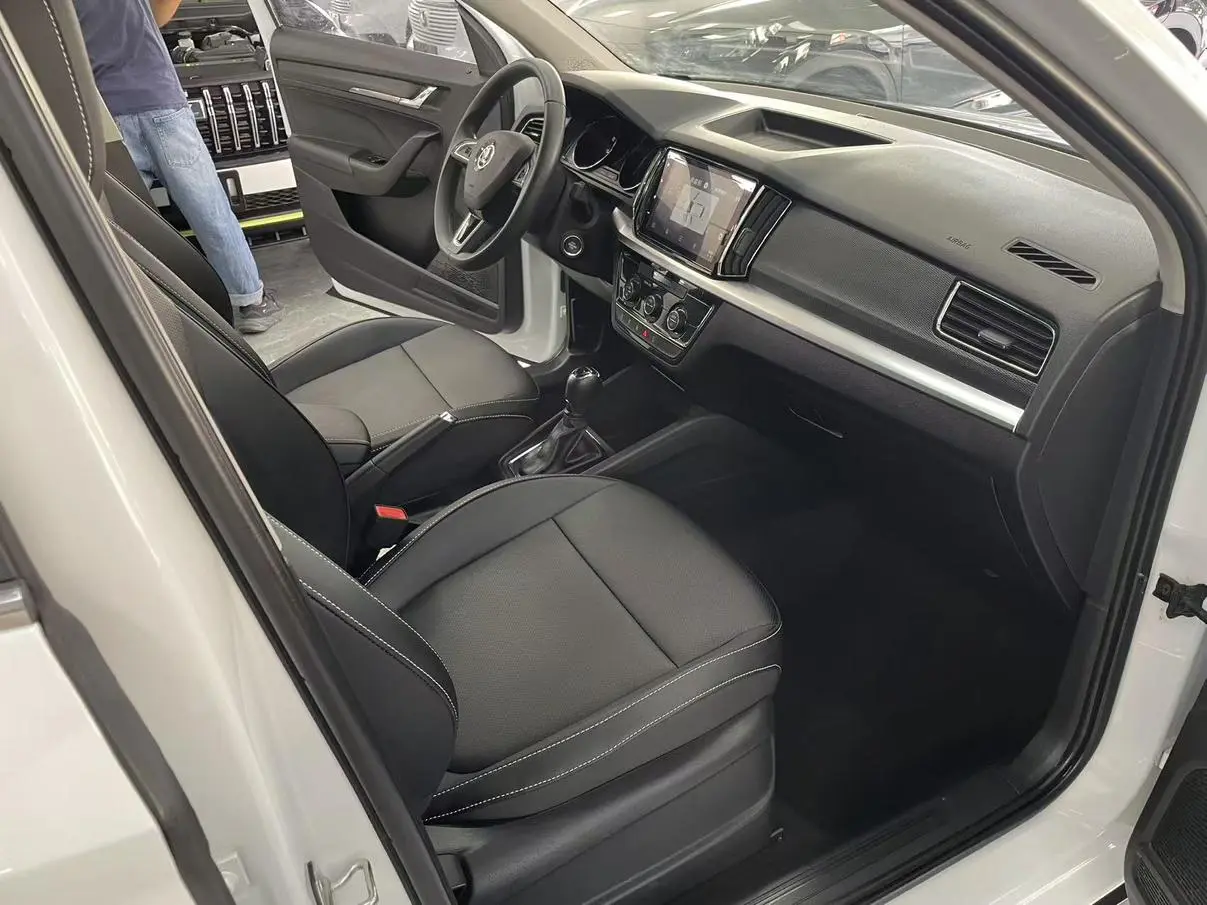 Skoda 2023 Facelift 1.5L Auto