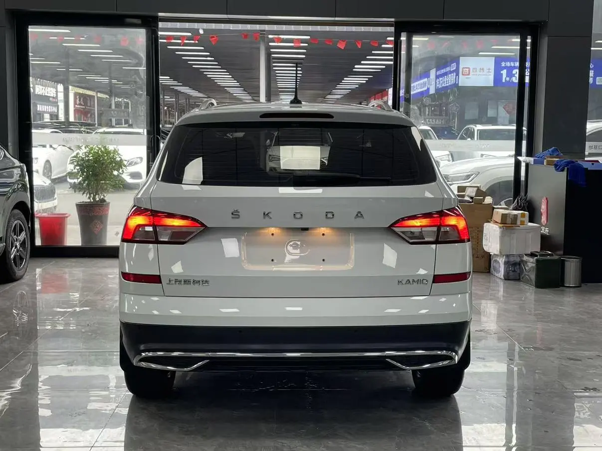 Skoda 2023 1.5L Auto
