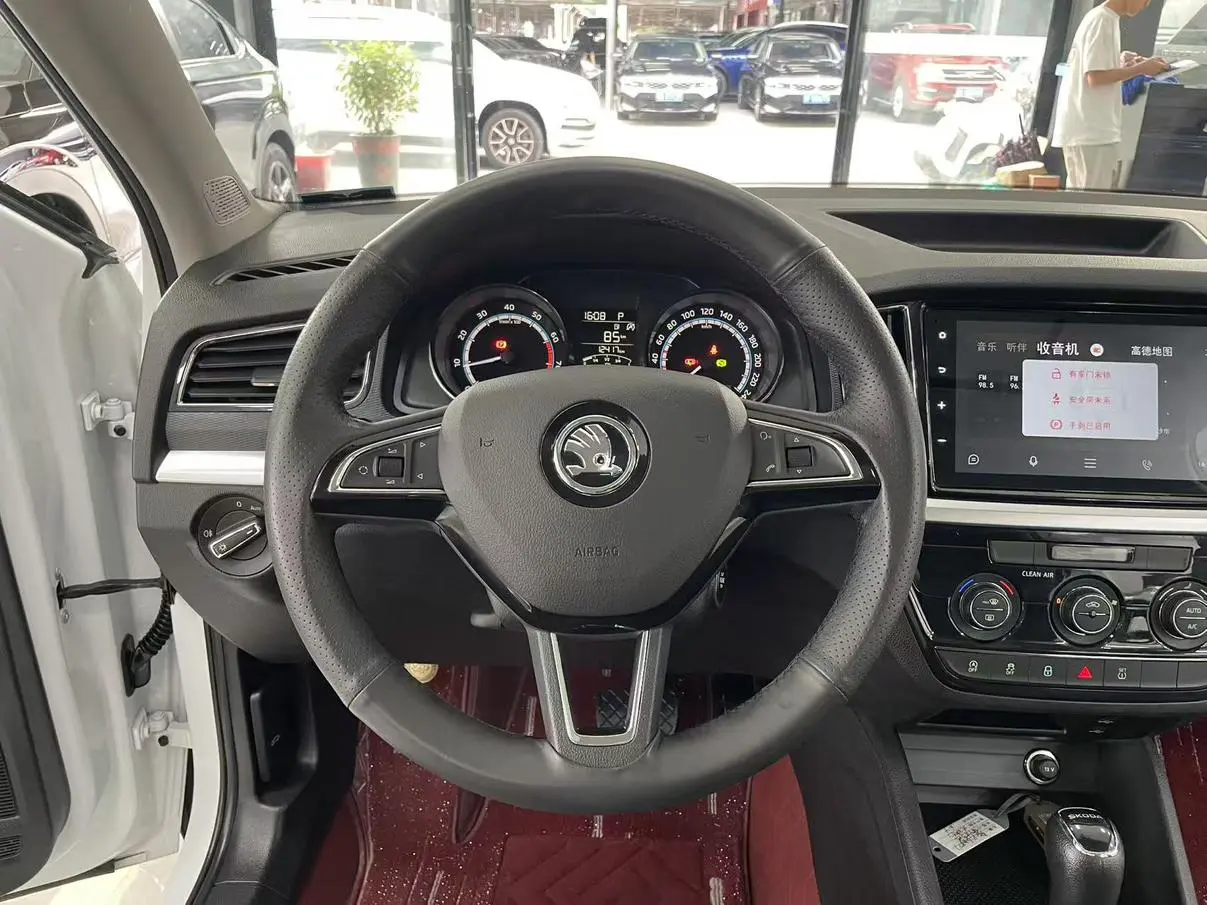 Skoda 2023 1.5L Auto