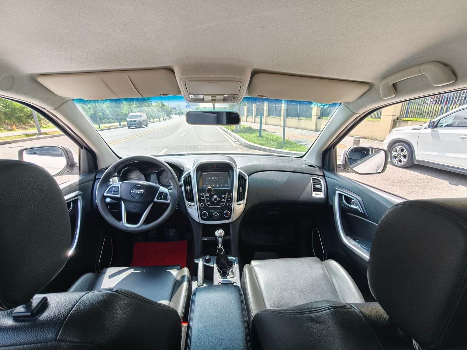5 2018 2.4T Classic Diesel Manual 2WD Luxury JX4D24A5L