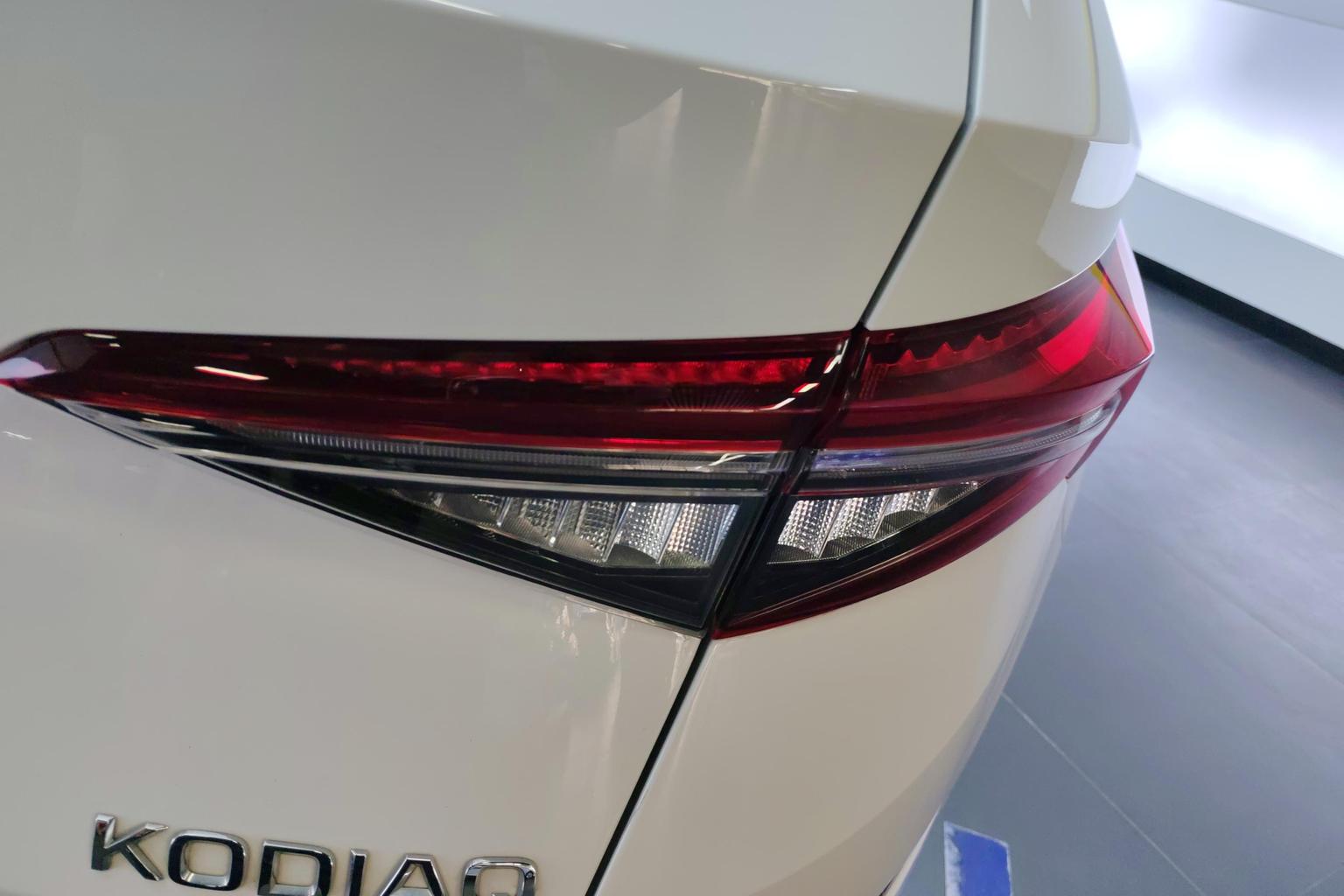 Skoda 2024 TSI330 5 seat 2WD